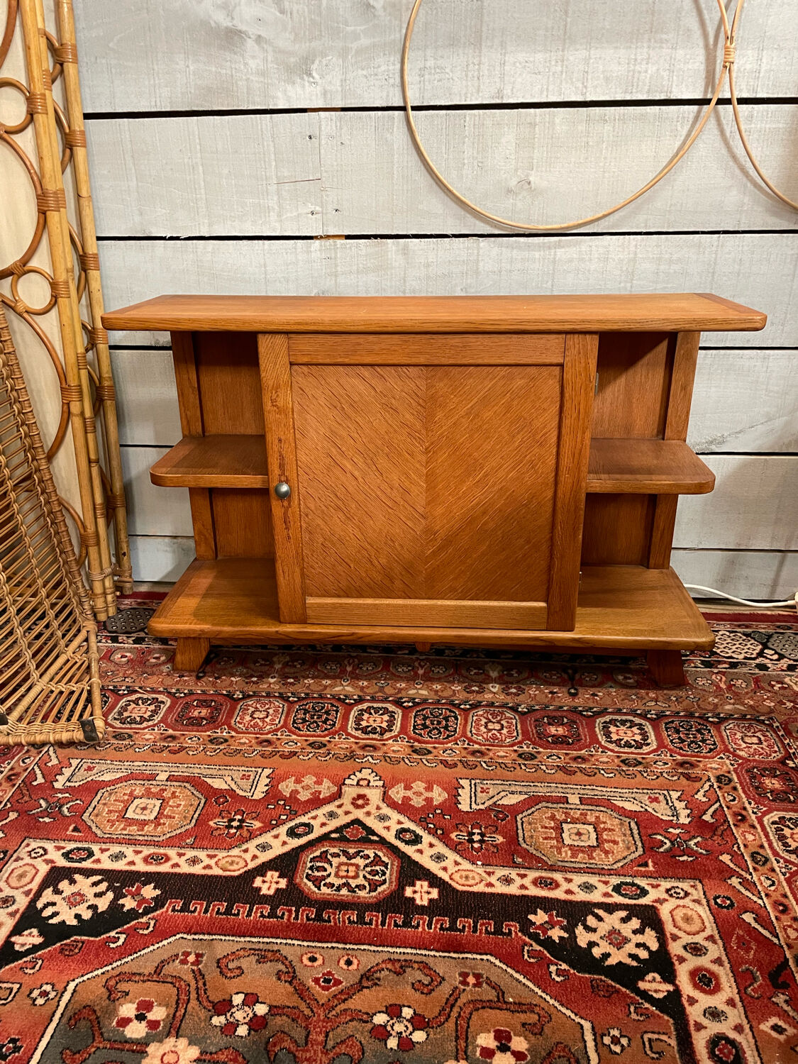 Vintage TV side stand with compass legs ep 60