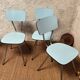 4 chaises en Formica bleu