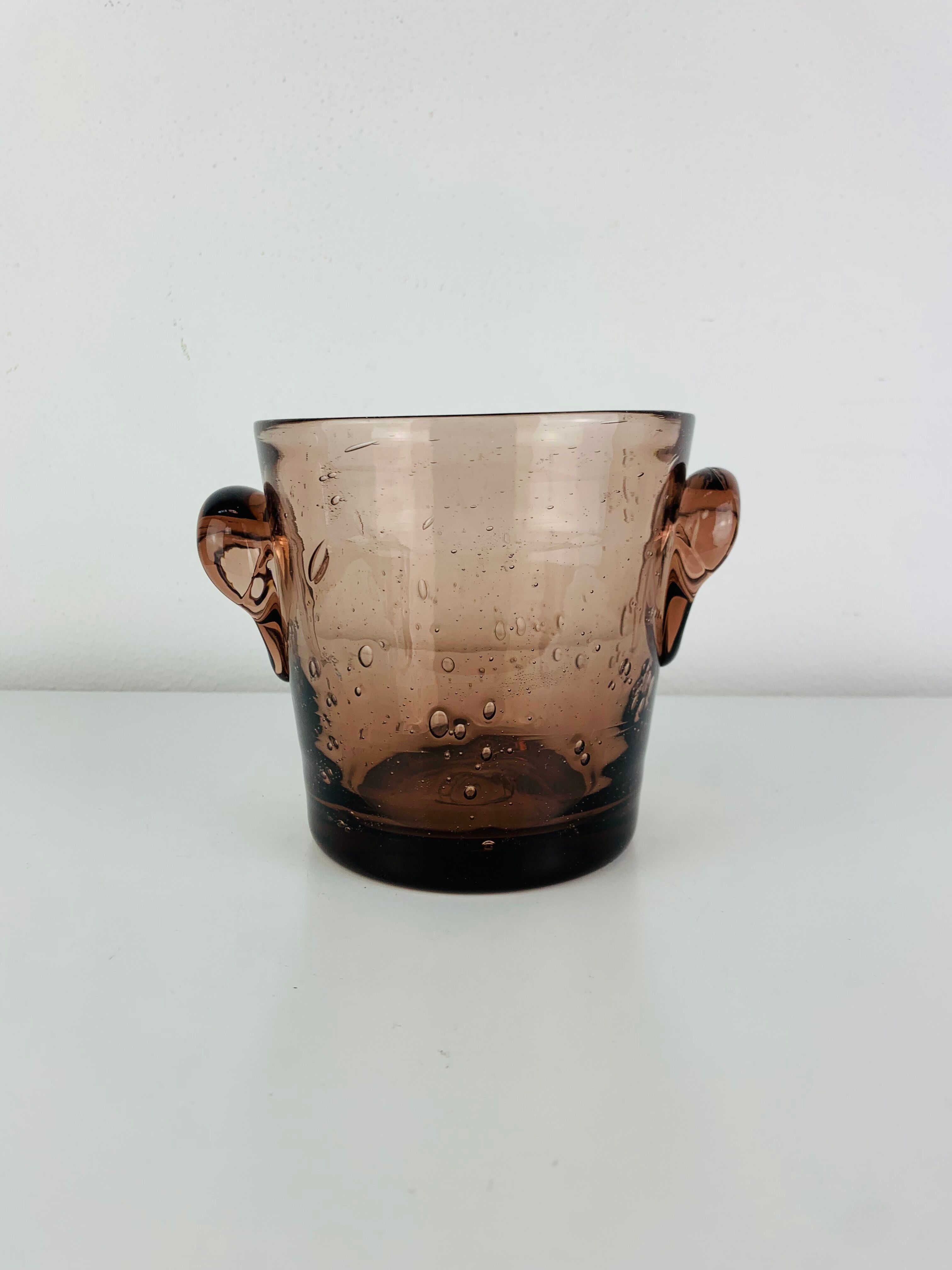 Pink bubble glass ice bucket La Rochère