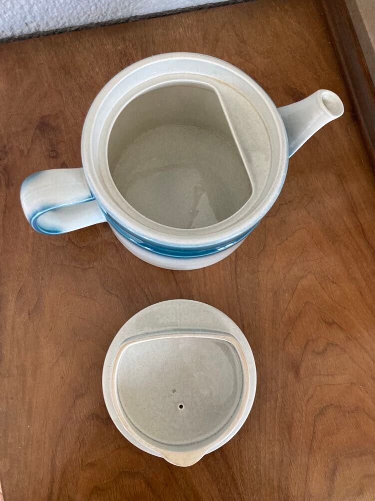 Wedgwood teapot 70's