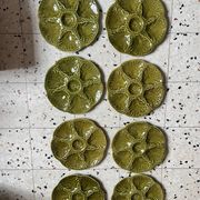 8 oyster plates Barbotine