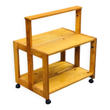 Scandinavian pine folding coffee table / serving table from the 1970s.