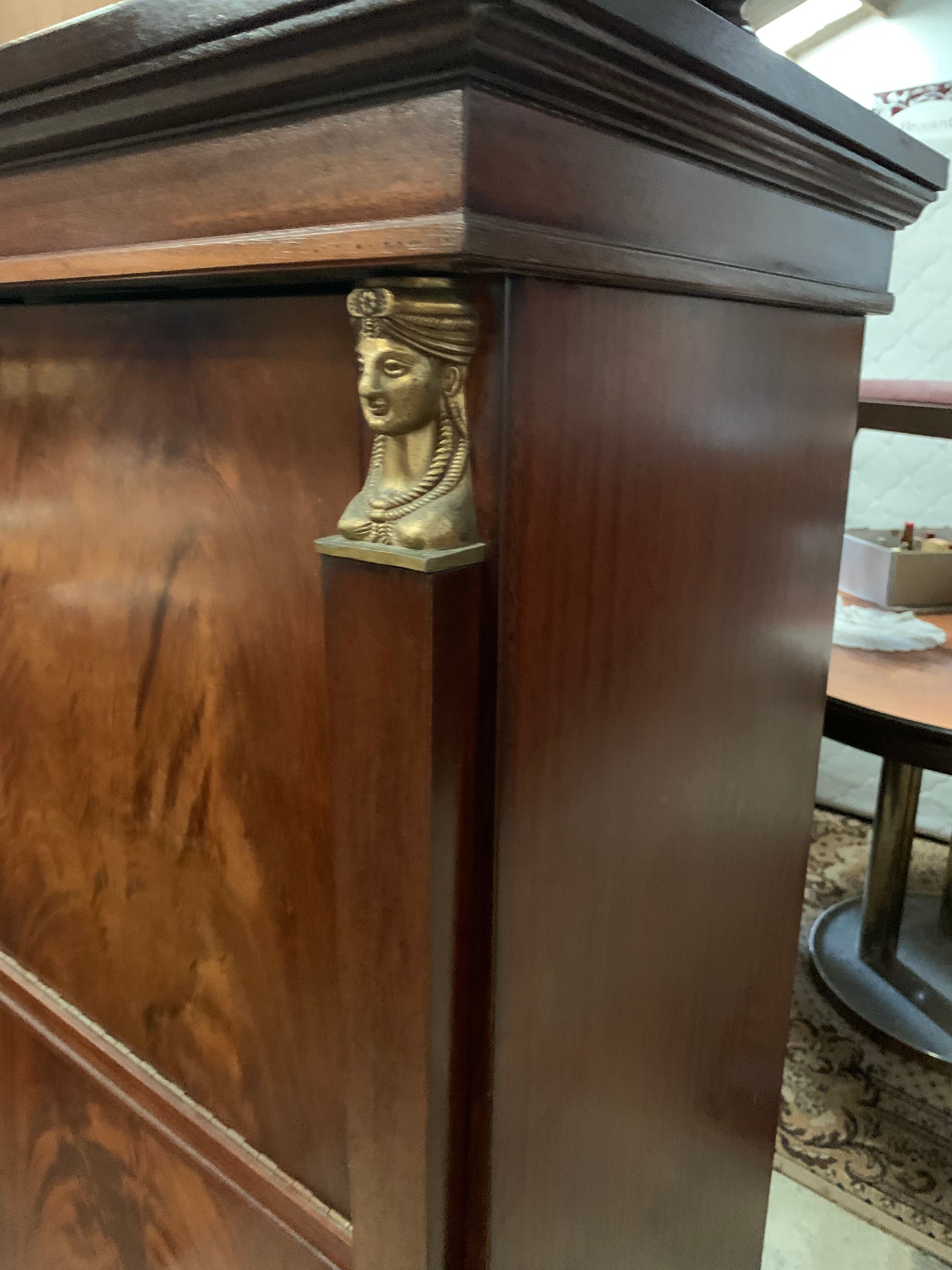 Secretary style empire