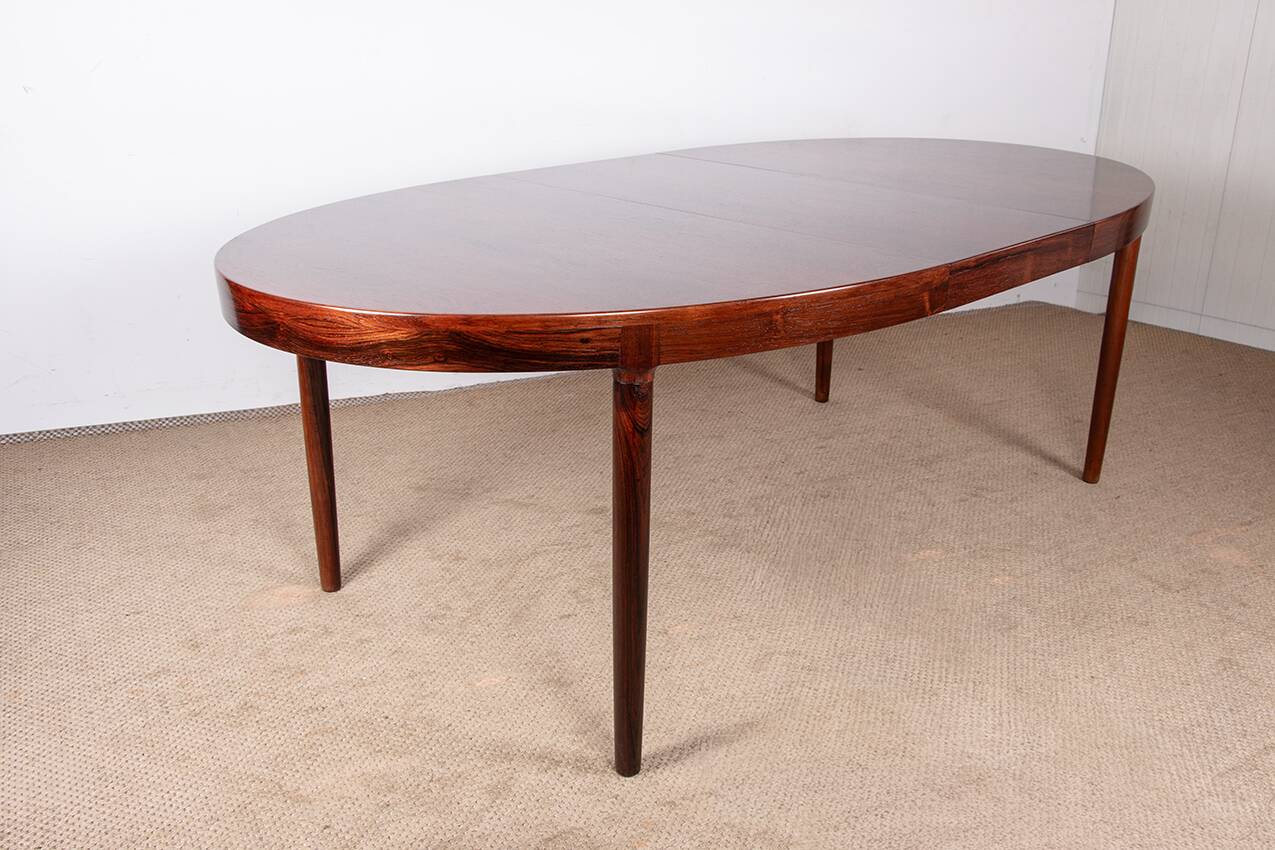 Table de repas, ovale, extensible, Danoise en Palissandre, Harry Østergaard