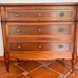 Commode de style Louis XVI