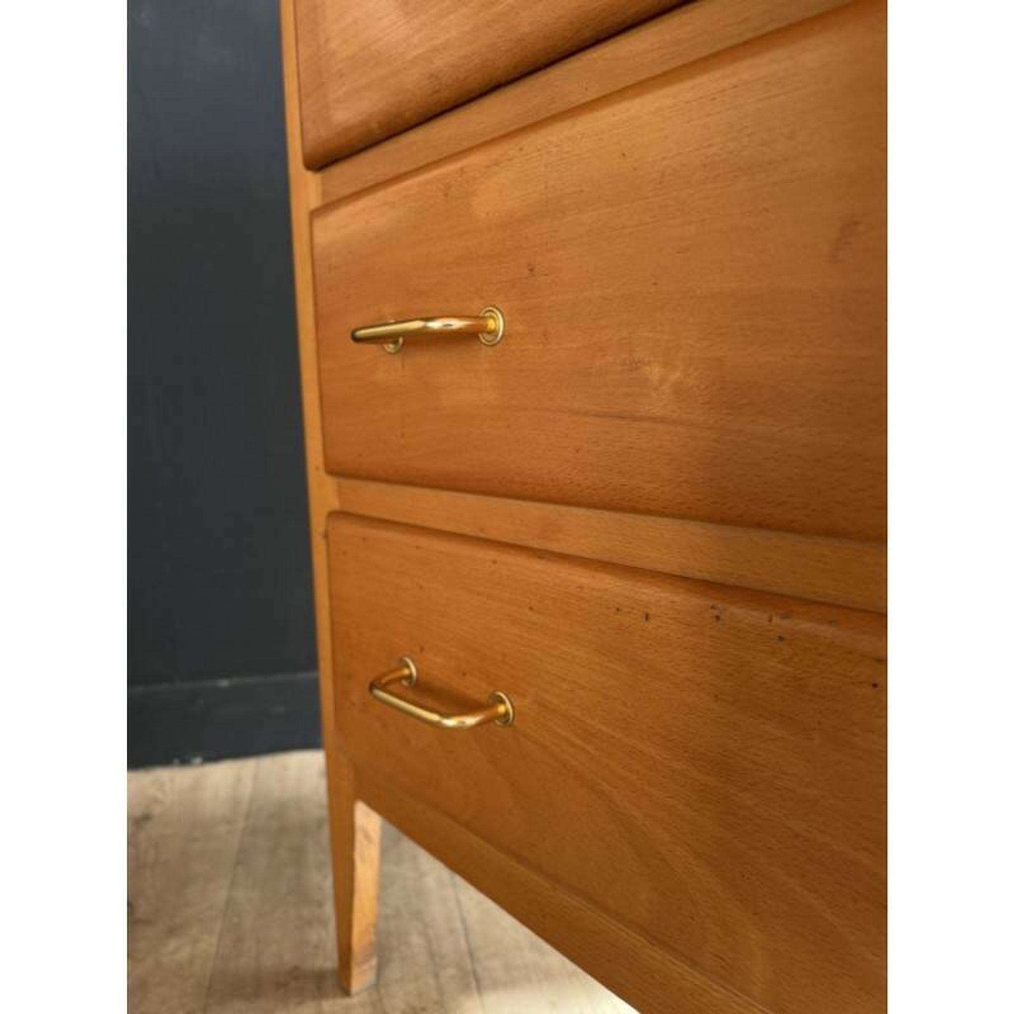 Vintage chest of drawers
