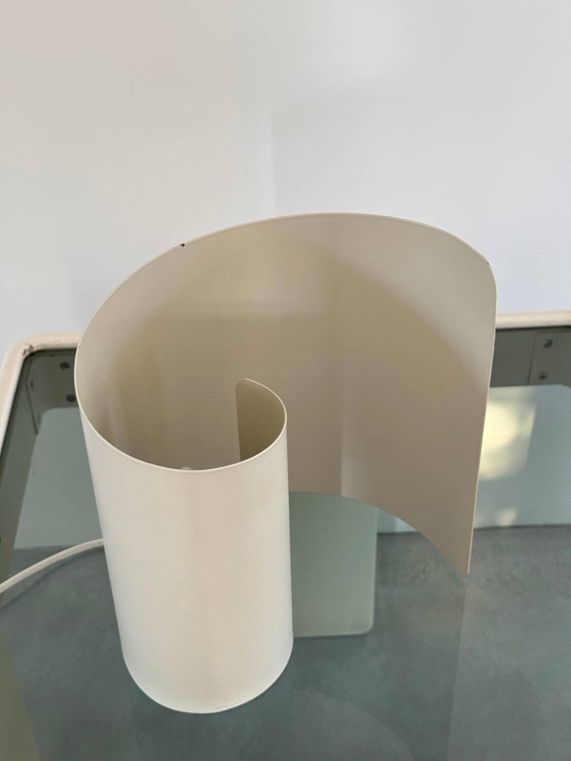 Tessa postmodern design lamp in lacquered metal, Brilliant Leuchten edition, 80s