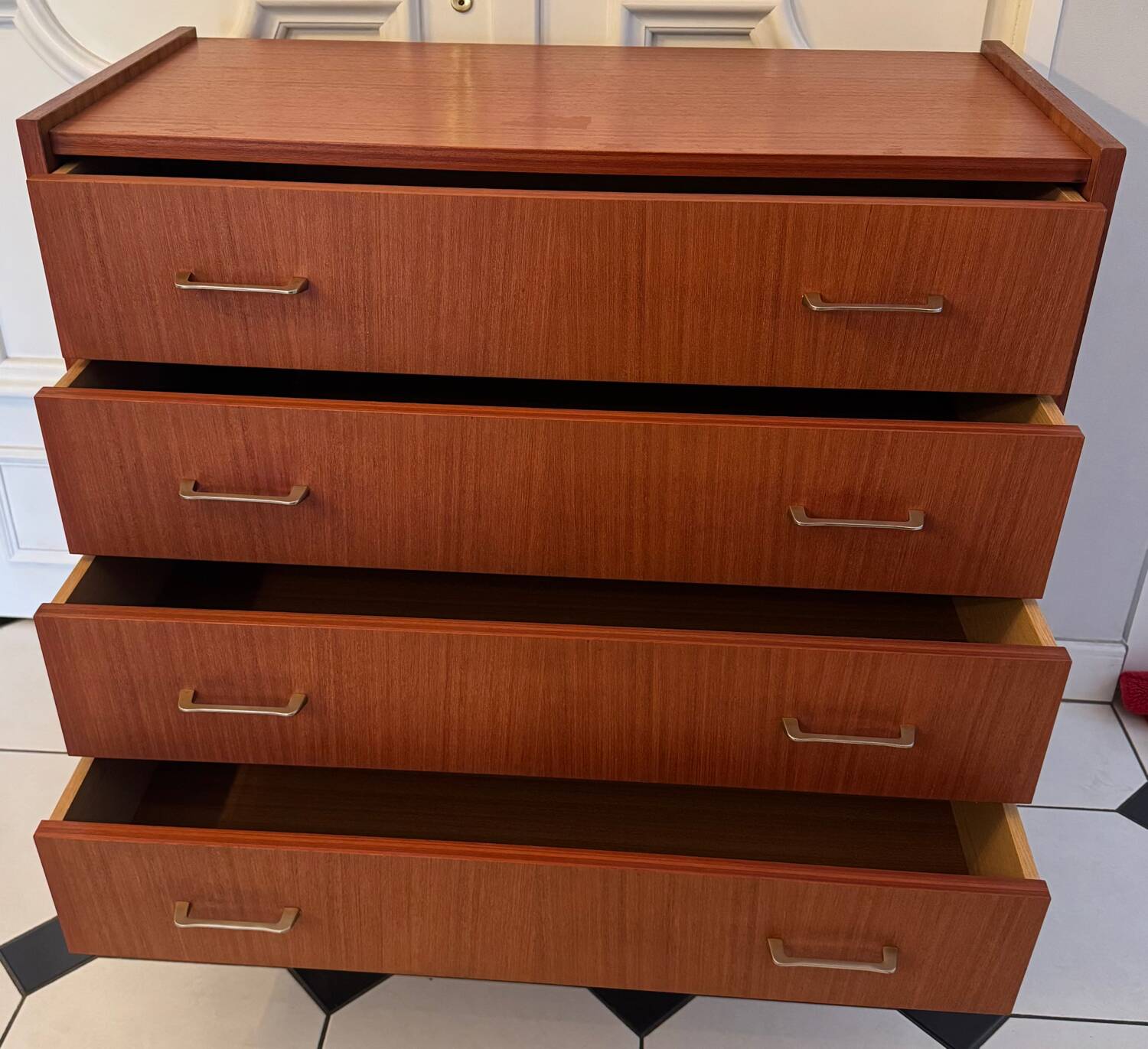 Vintage Scandinavian chest of drawers