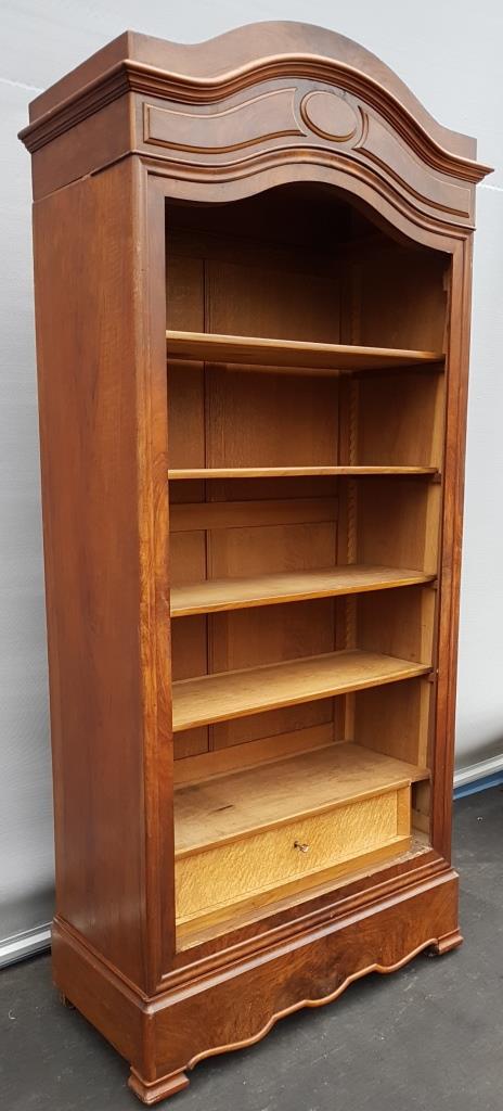 Library Napoleon III constable hat