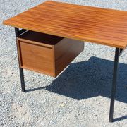 Desk of the 60s in mahogany base metal tubes 2 drawers