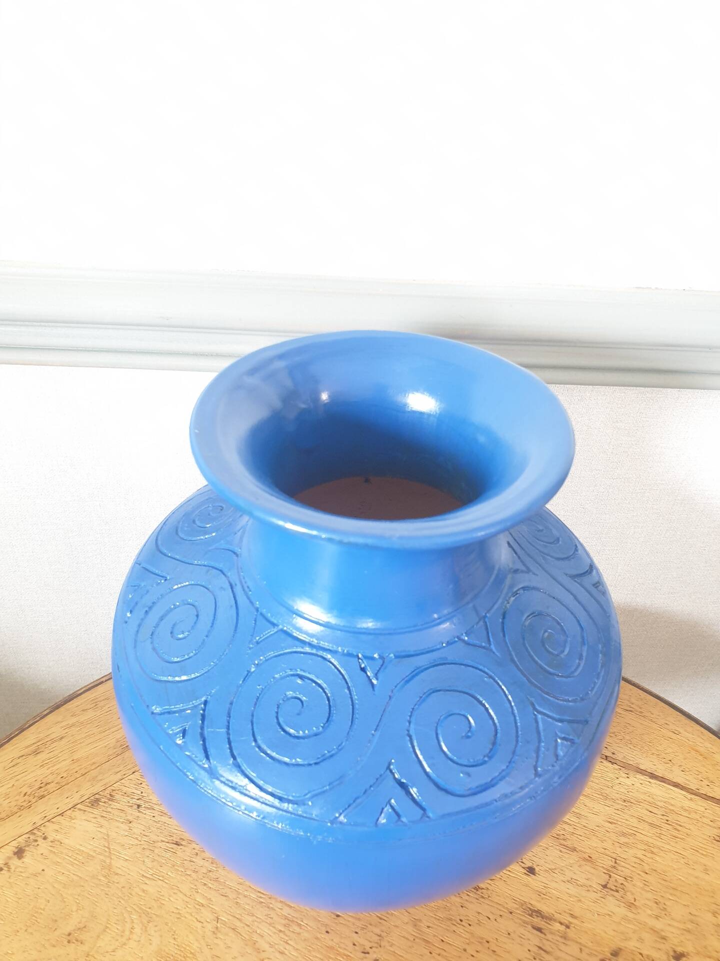 Majorelle blue Medicis-type vase