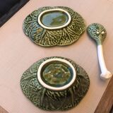 Cabbage leaf slip saucer