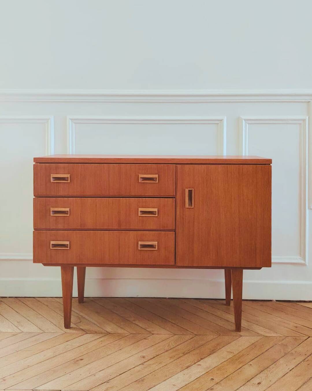 Enfilade vintage rénovée, années 60