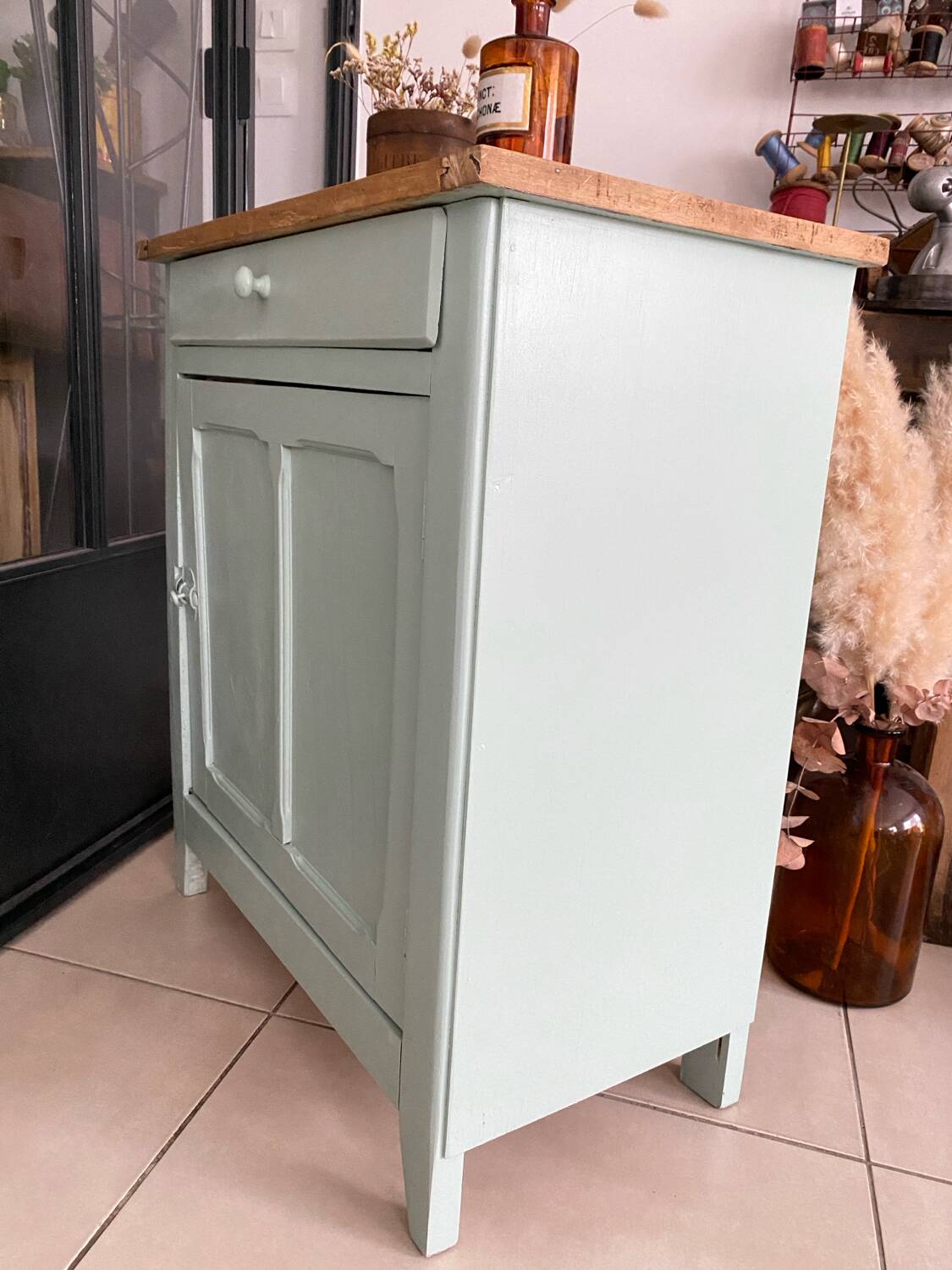 Old vintage jam buffet