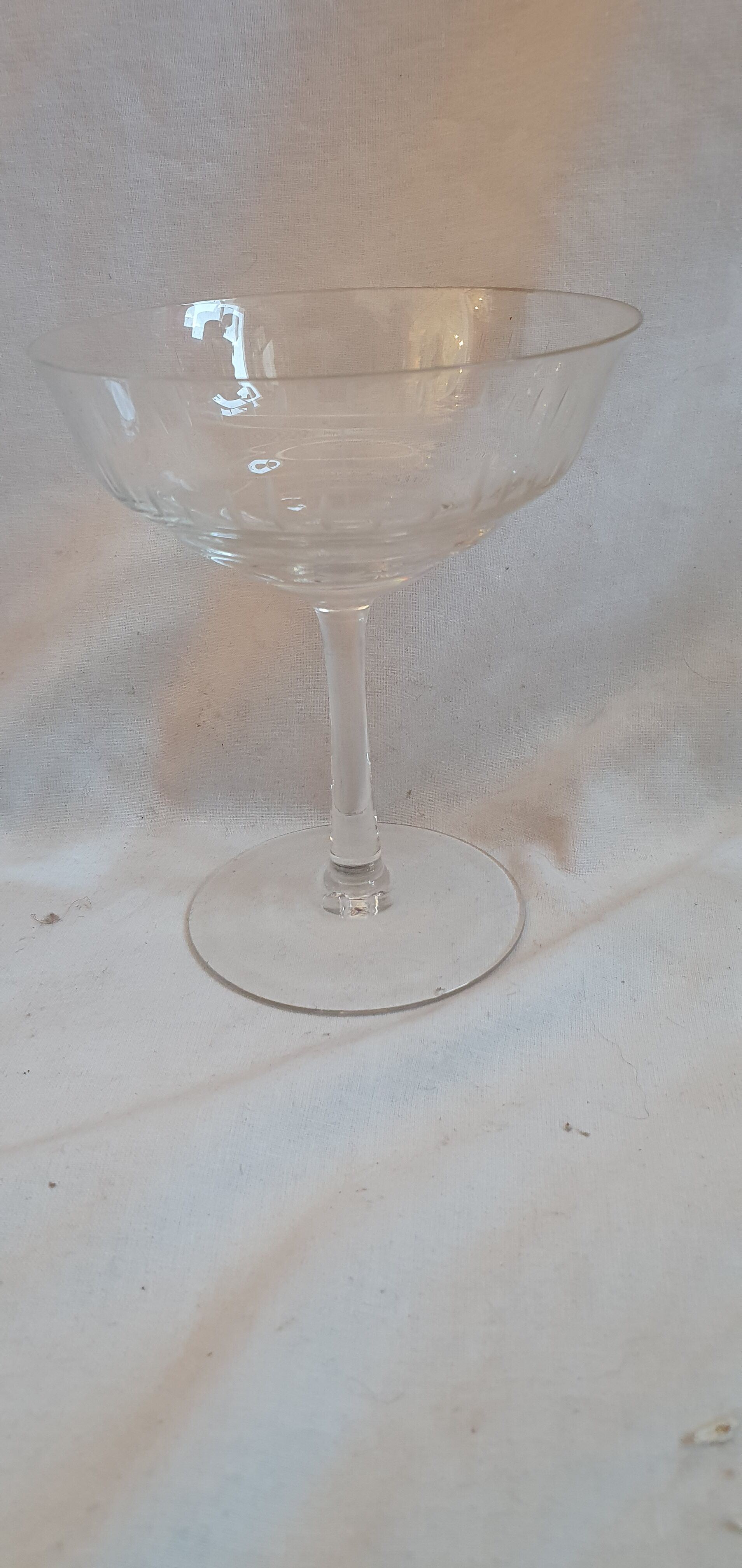 5 glasses of Champagne from 1950/60