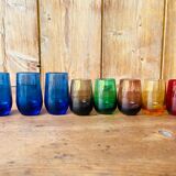 Ensemble de verres à liqueurs colorés années 70