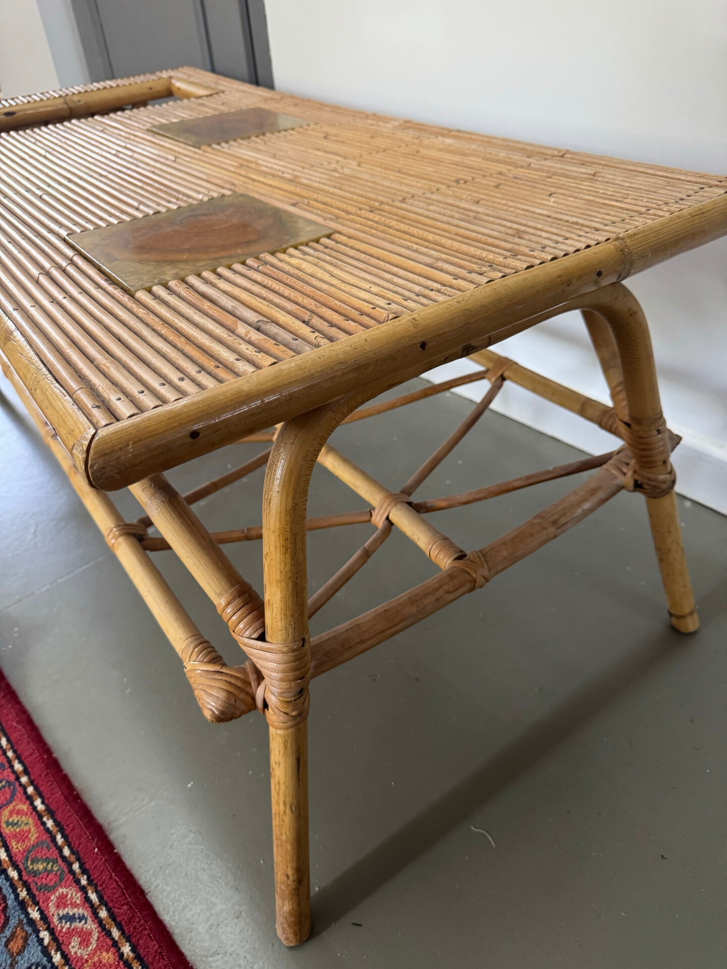 Table basse vintage en rotin
