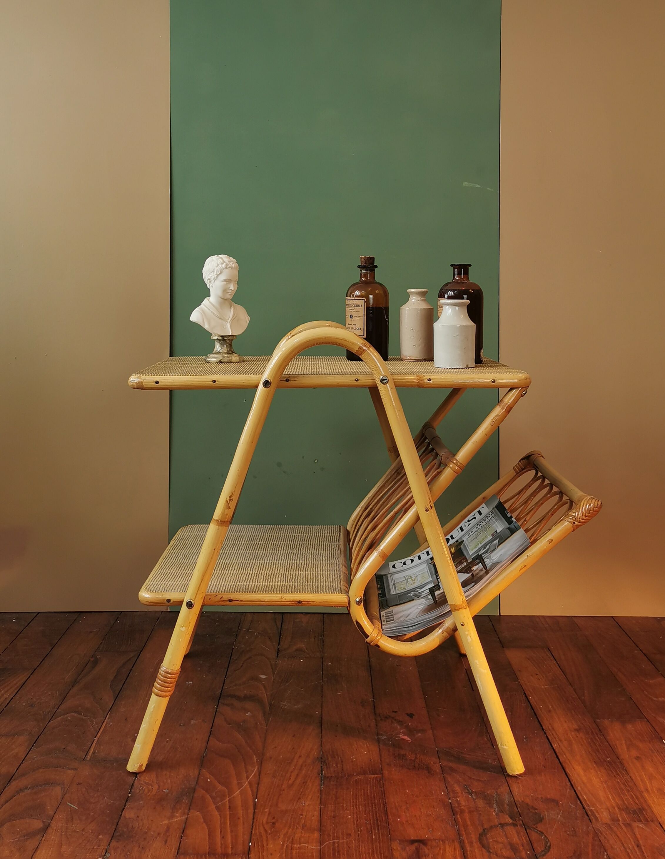 Table carries vintage rattan review