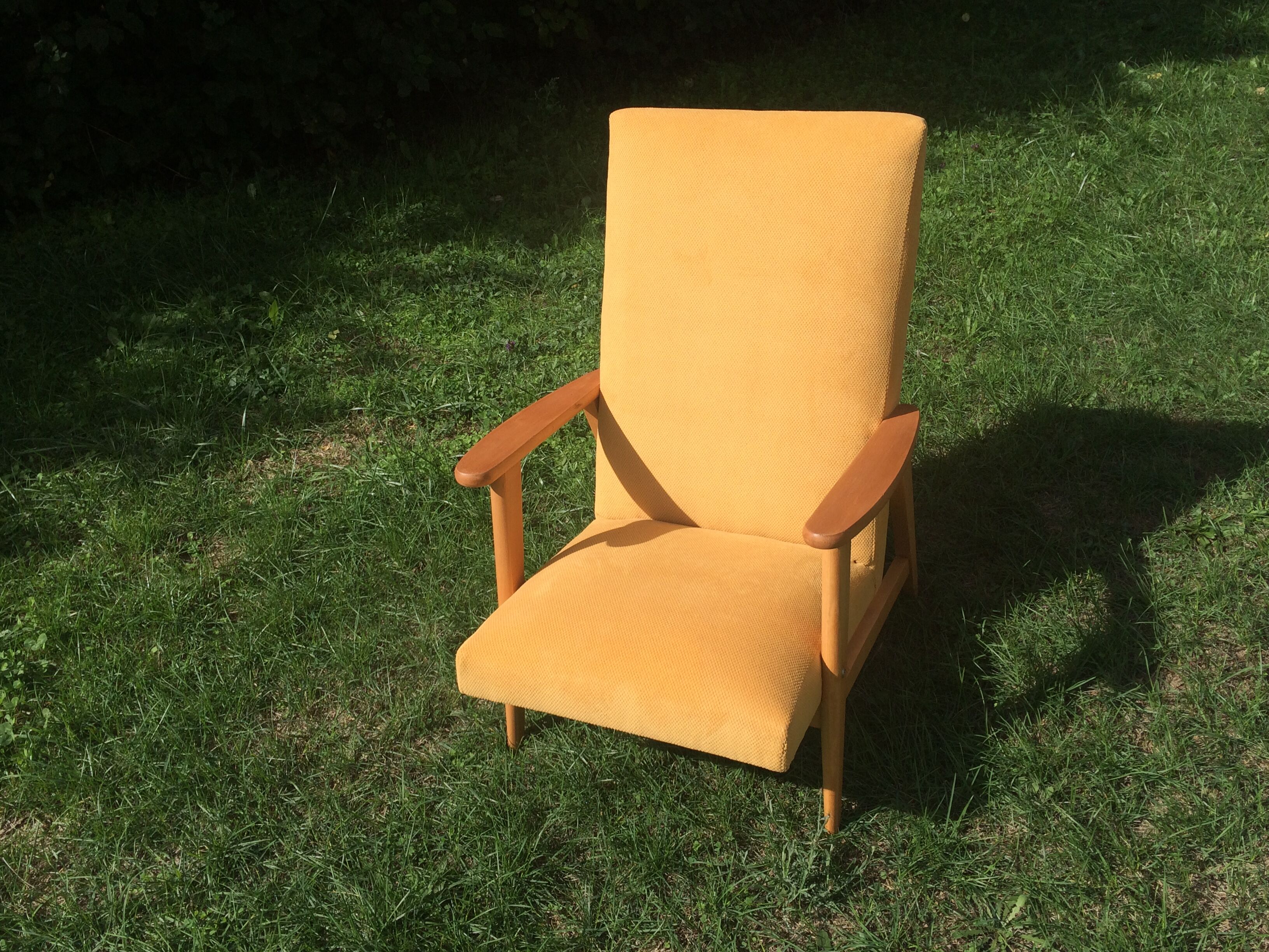 Vintage chair feet yellow compass - 60s
