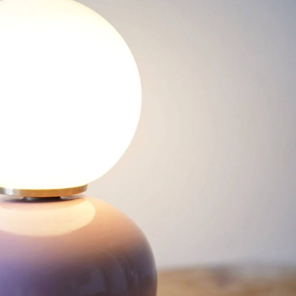 Ceramic lamp in pink and opaline