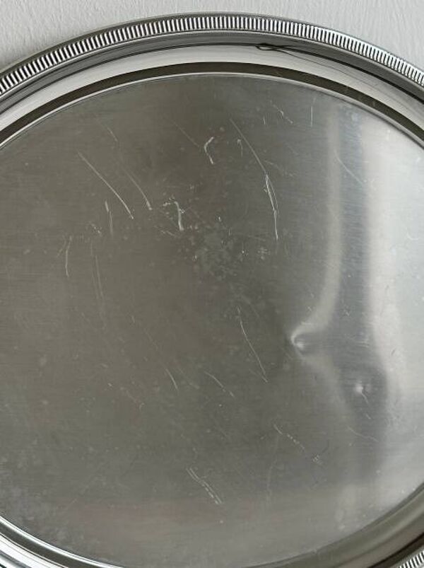 Grand plateau de service en inox avec anses en forme de poissons