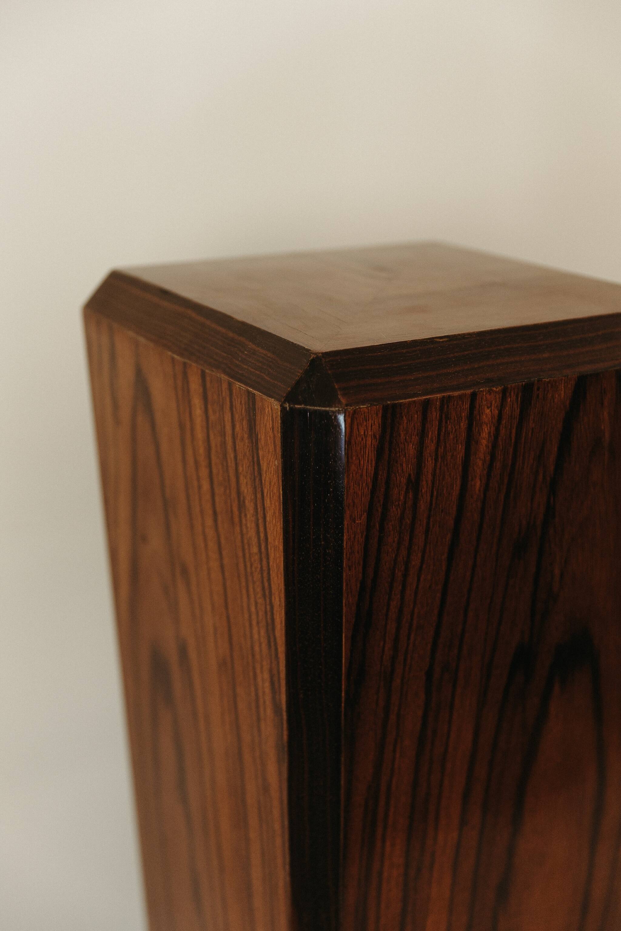 Wood veneer column, Art Deco style, 20th century