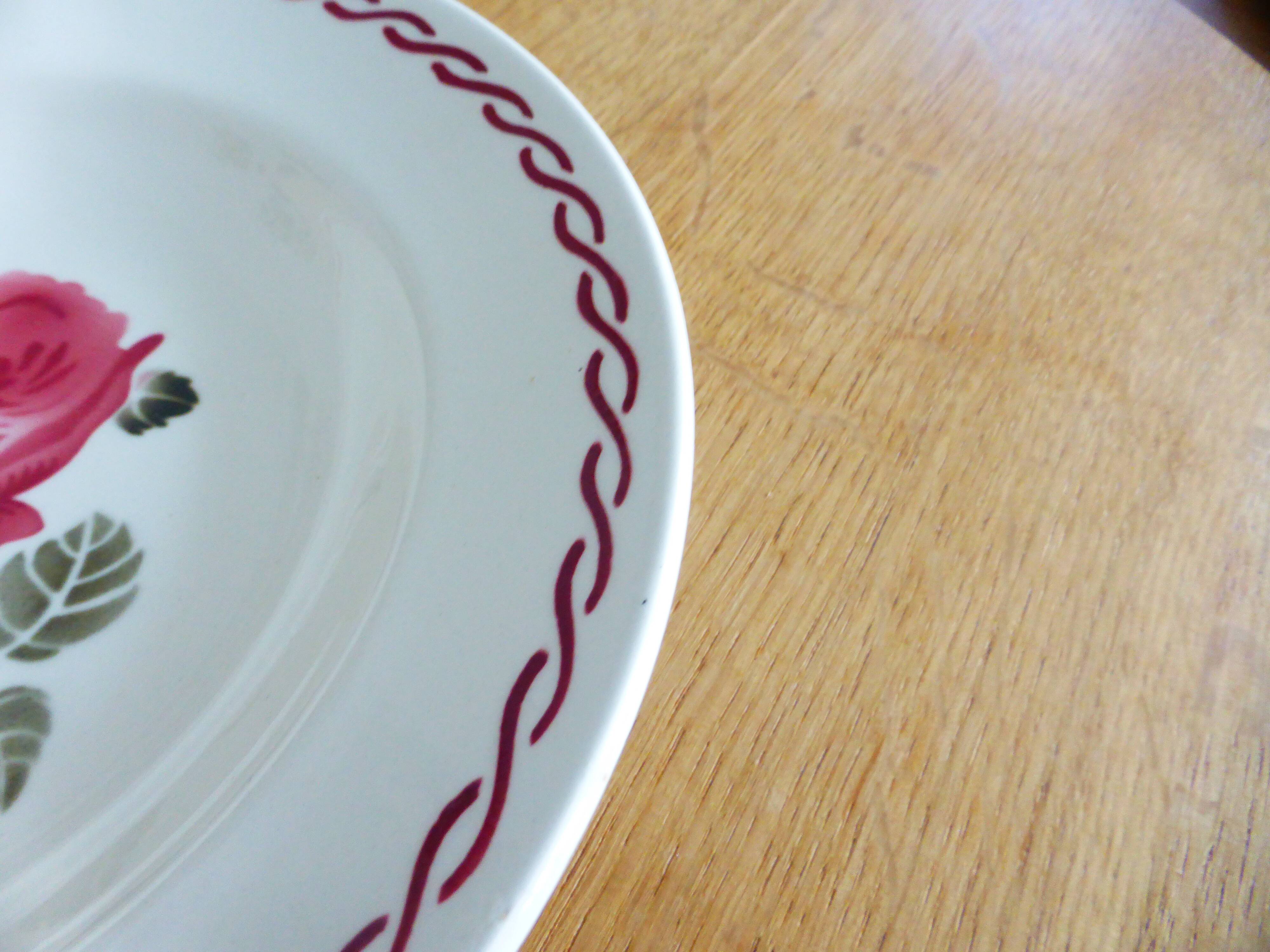 1 vintage Badonviller soup plate, Germaine pattern