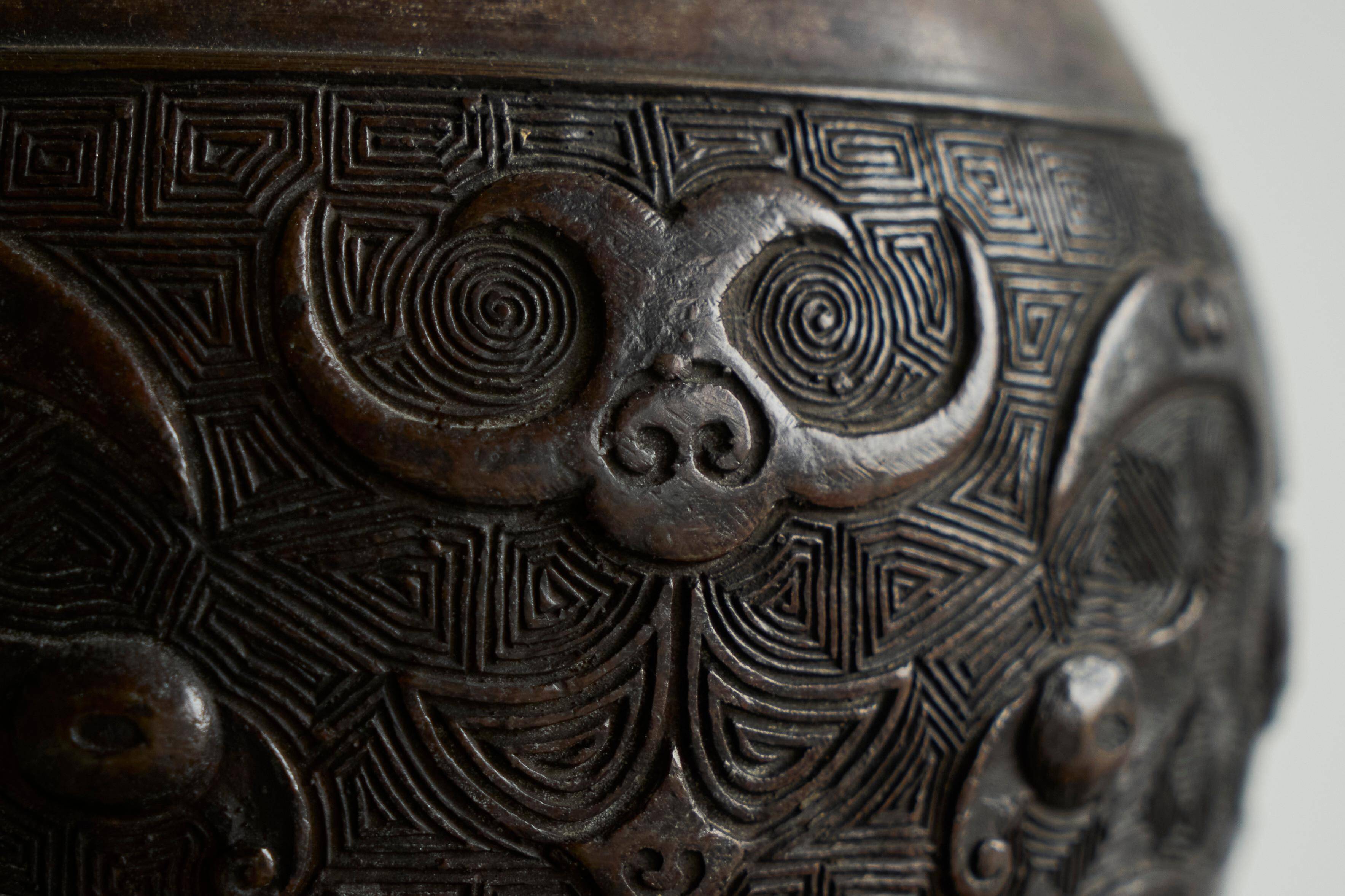 Japanese bronze vase from the early 20th century.