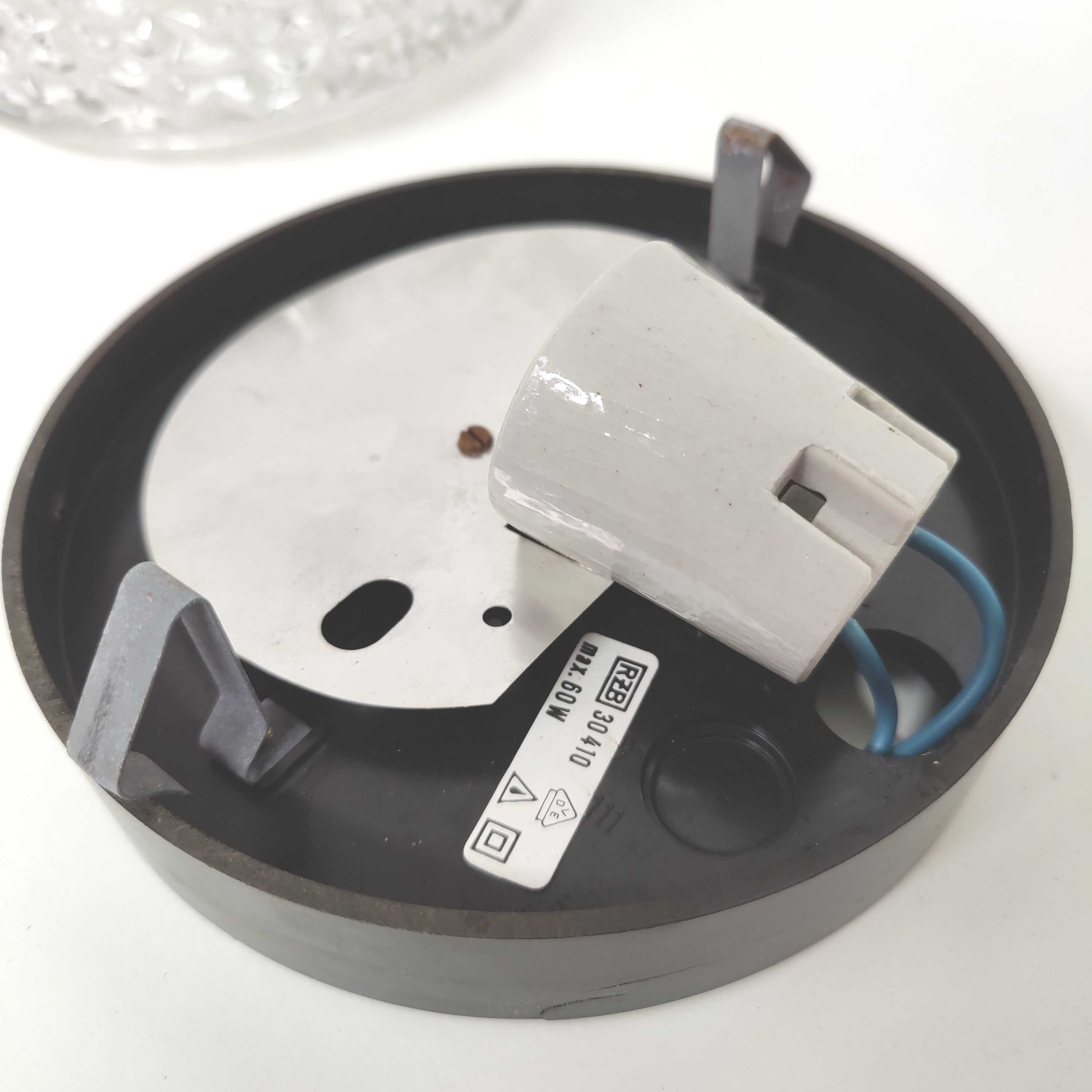 Cast glass ceiling lamp