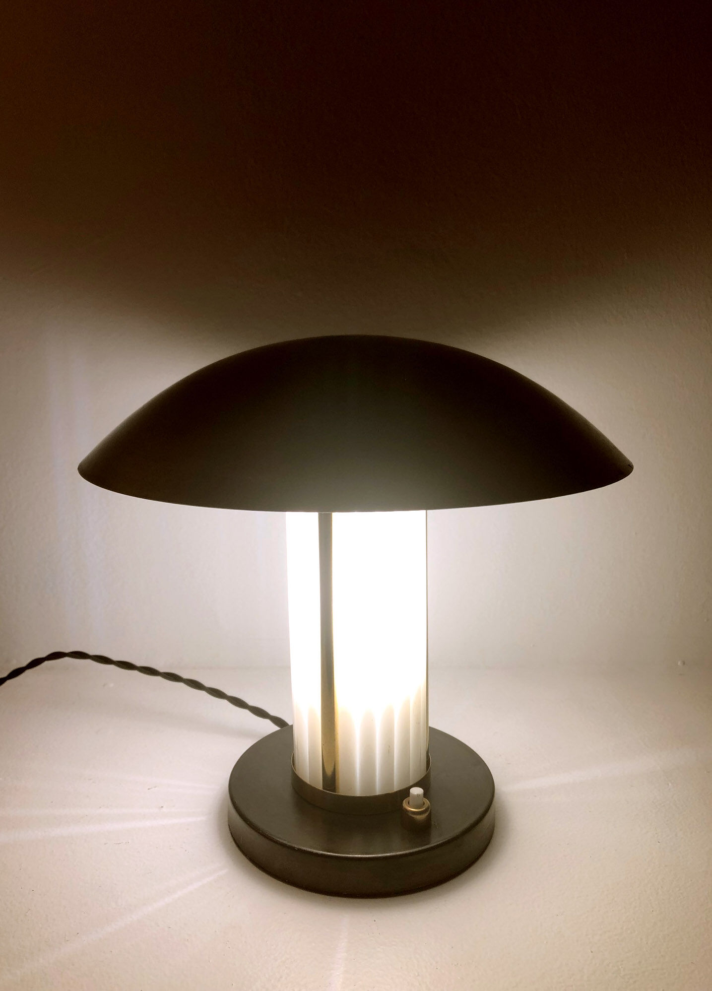 Mushroom lamp art deco