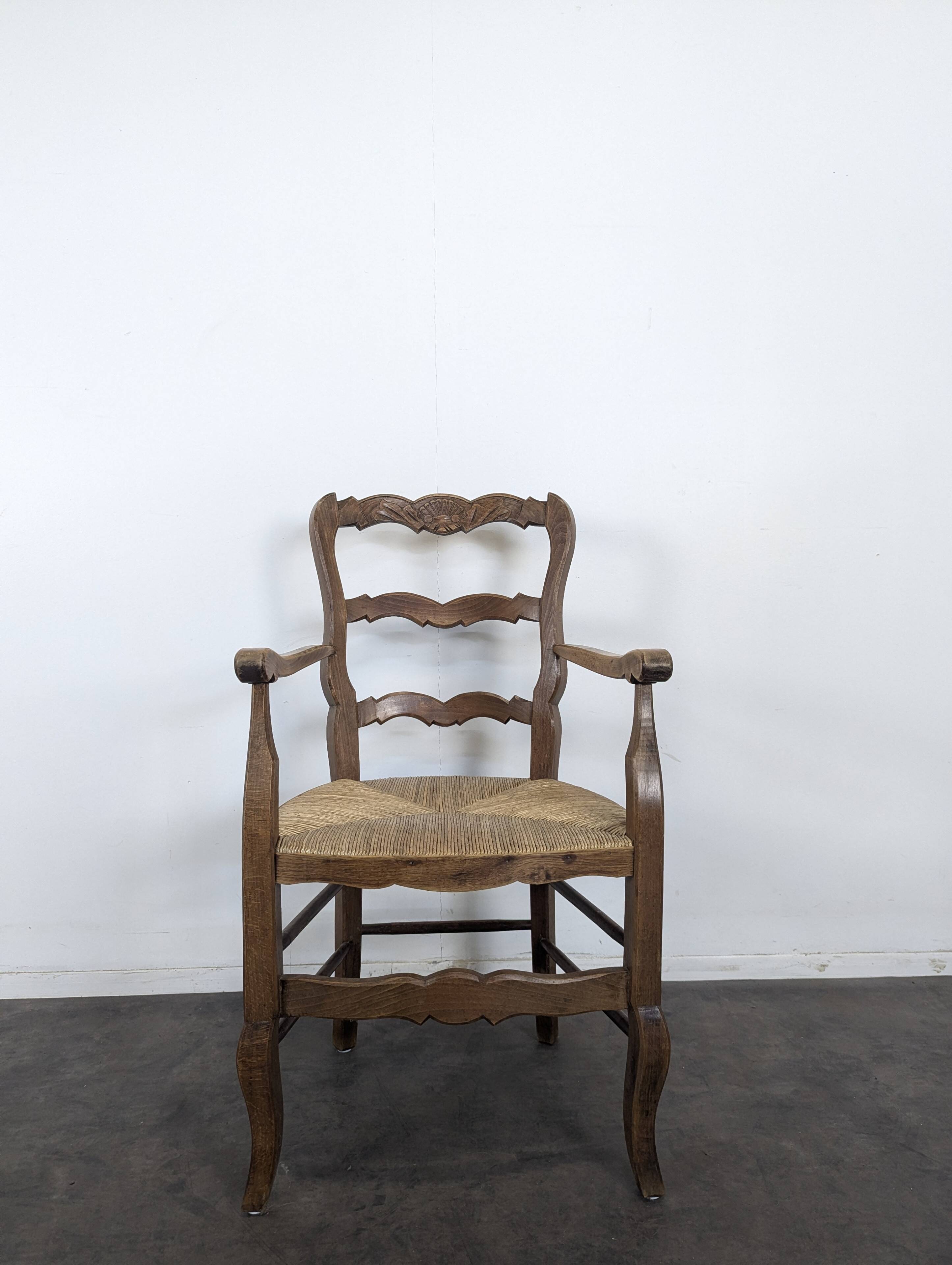 Wicker armchair in Louis XV style