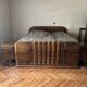 Ensemble de chambre Art Déco en placage de noyer, années 1930, lot de 3