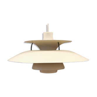 PH 5 hanging lamp, designed by Poul Henningsen (PH) Denmark