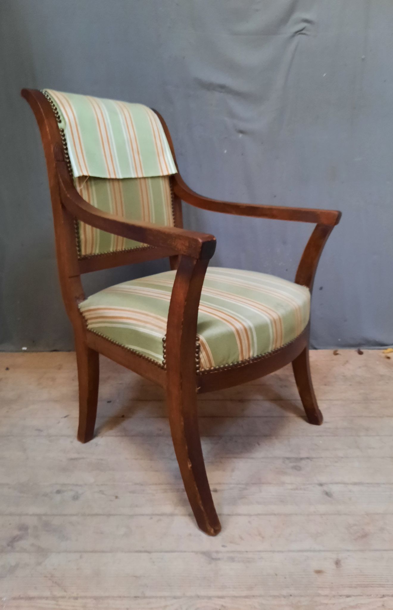 Nineteenth-century officer's chair