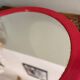 Miroir rouge vintage
