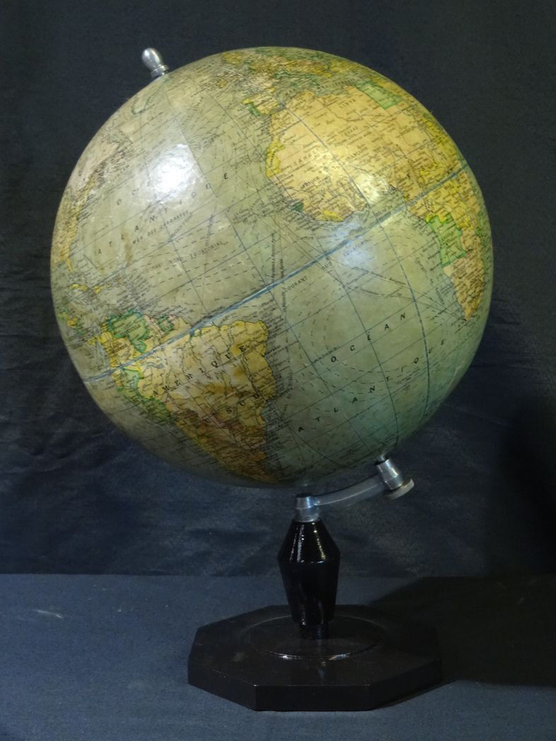 Globe early twentieth girard barrère and thomas