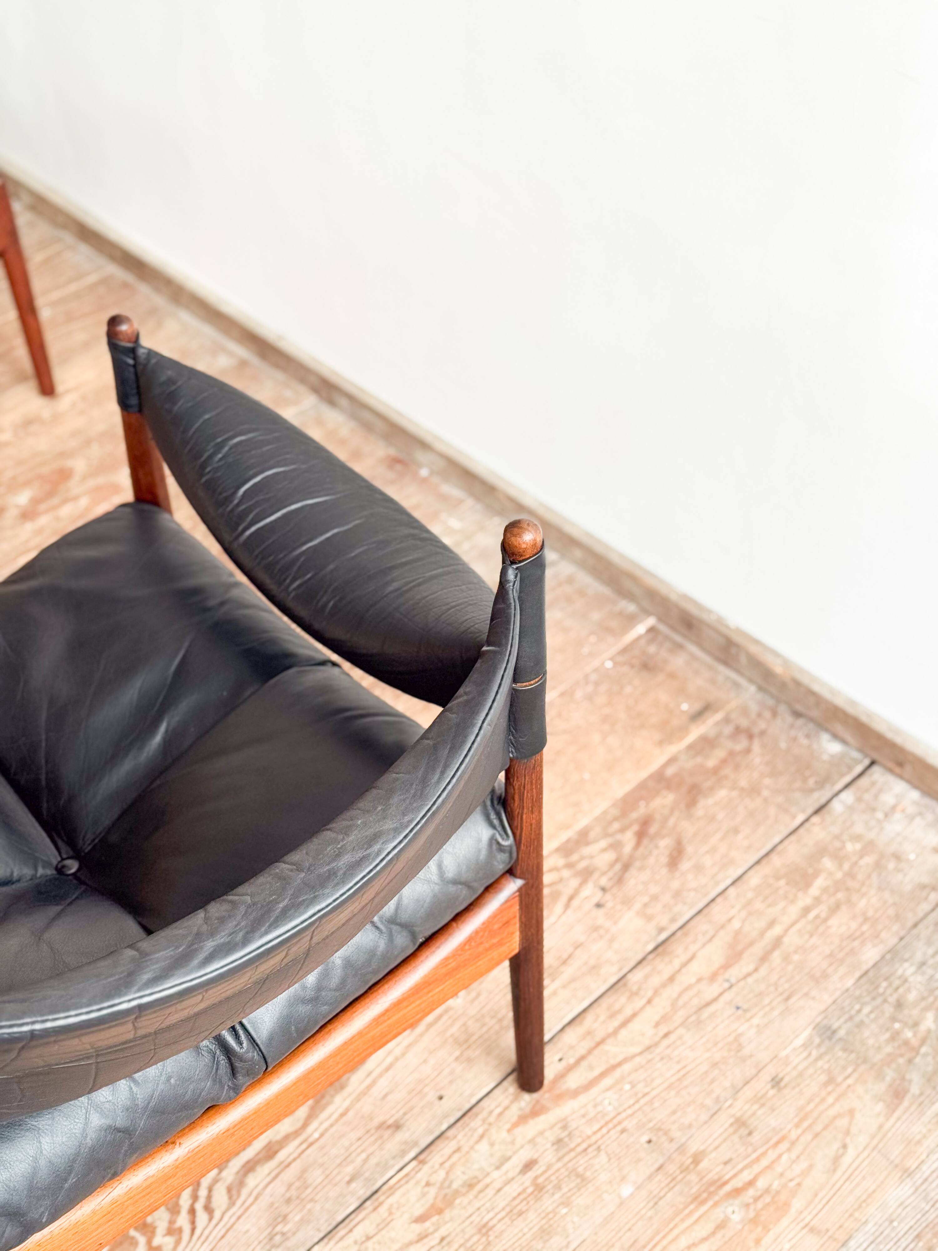 Ensemble danoise avec fauteuil, repose-pieds et table par Kristian Vedel