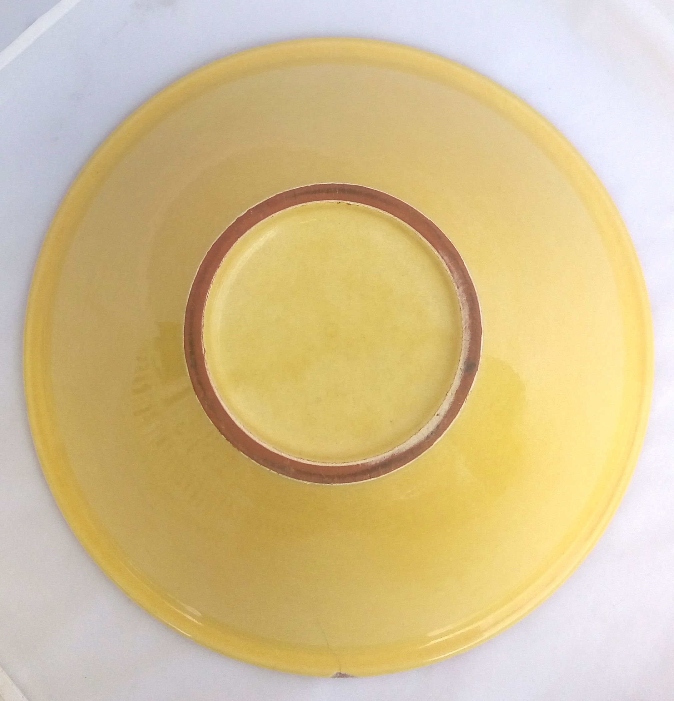 Saladier céramique marron et ellipse jaune