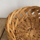 Woven straw basket