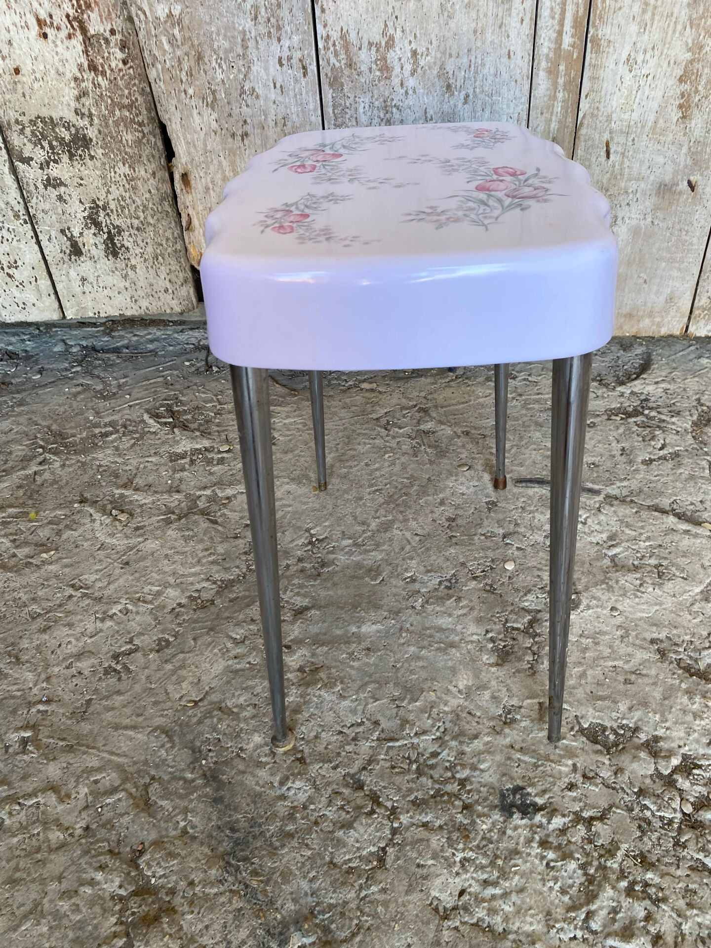Vintage Bathroom Stool GILAC 1480 Bakelite + Chrome Compass Legs