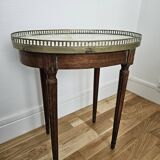 Small oval table in Louis XVI style
