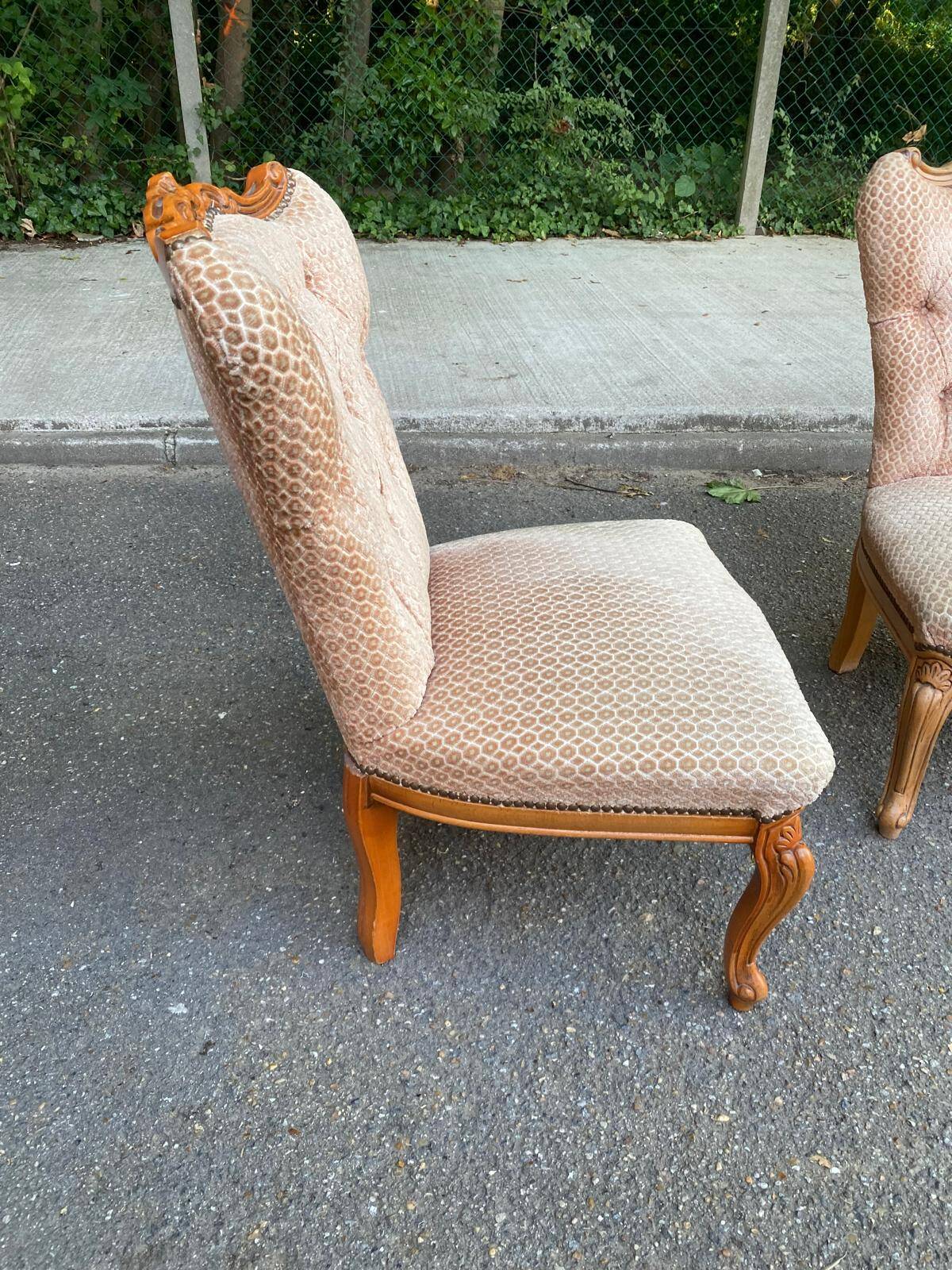 2 bergères fauteuils Louis XV tissu velours rosé