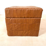 Storage pouffe in the "De Sede" style.