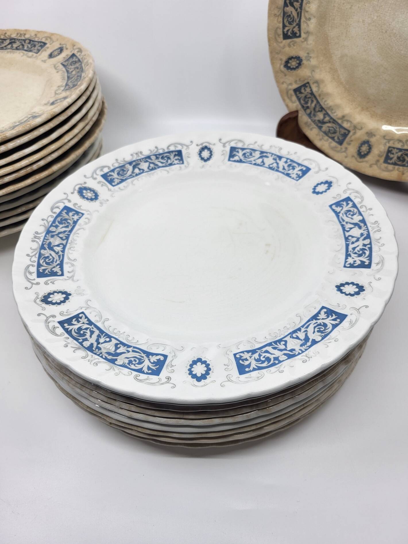 Ridgway Portland English Earthenware Plates (Set of 17)