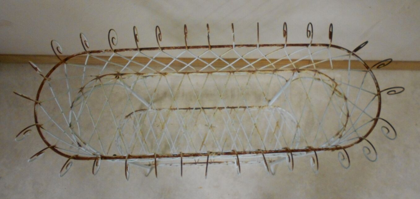 planter on iron stand