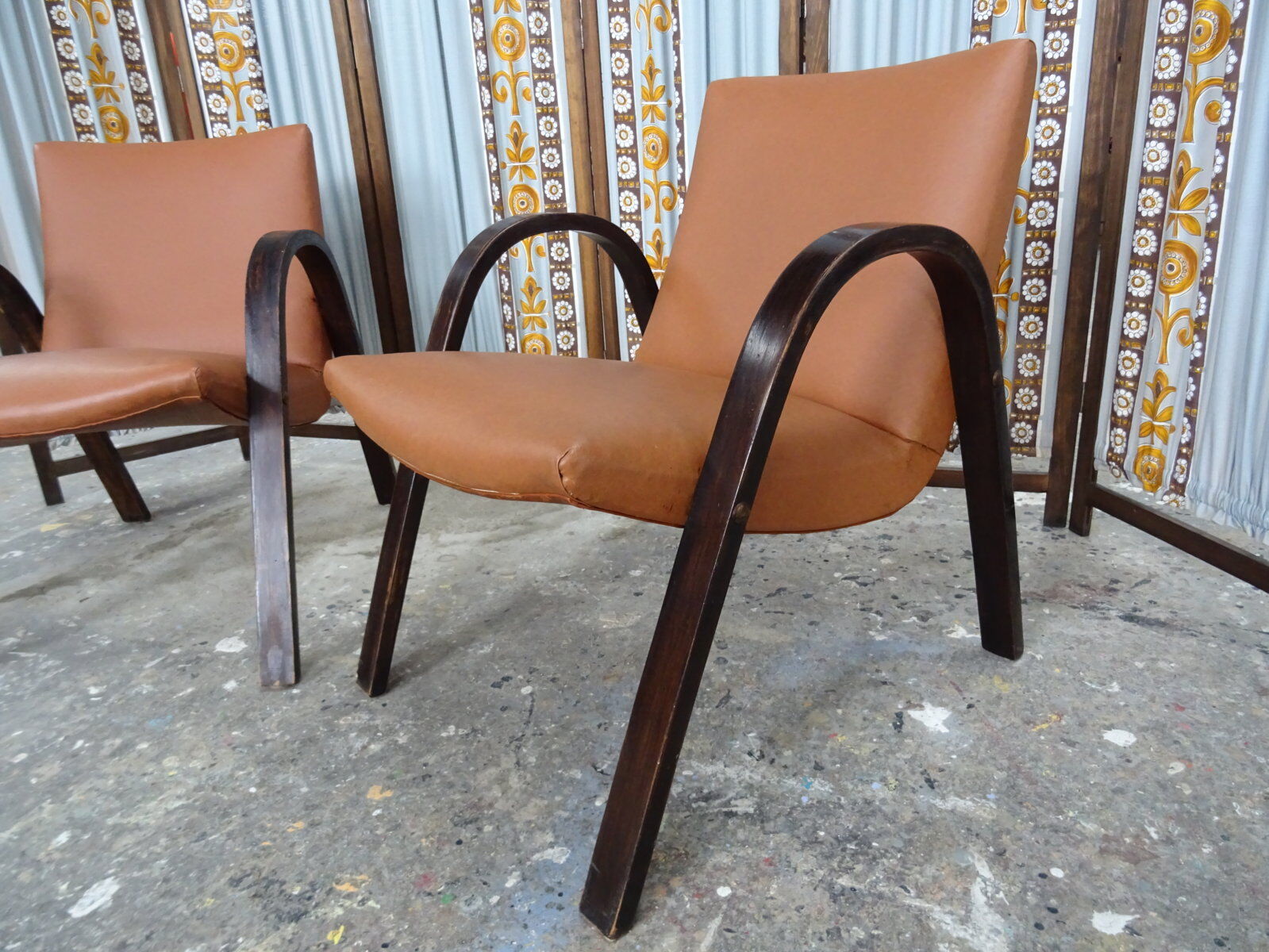 Pair of bow wood Steiner chairs