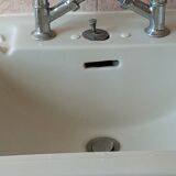 Lavabo rétro sur colonne