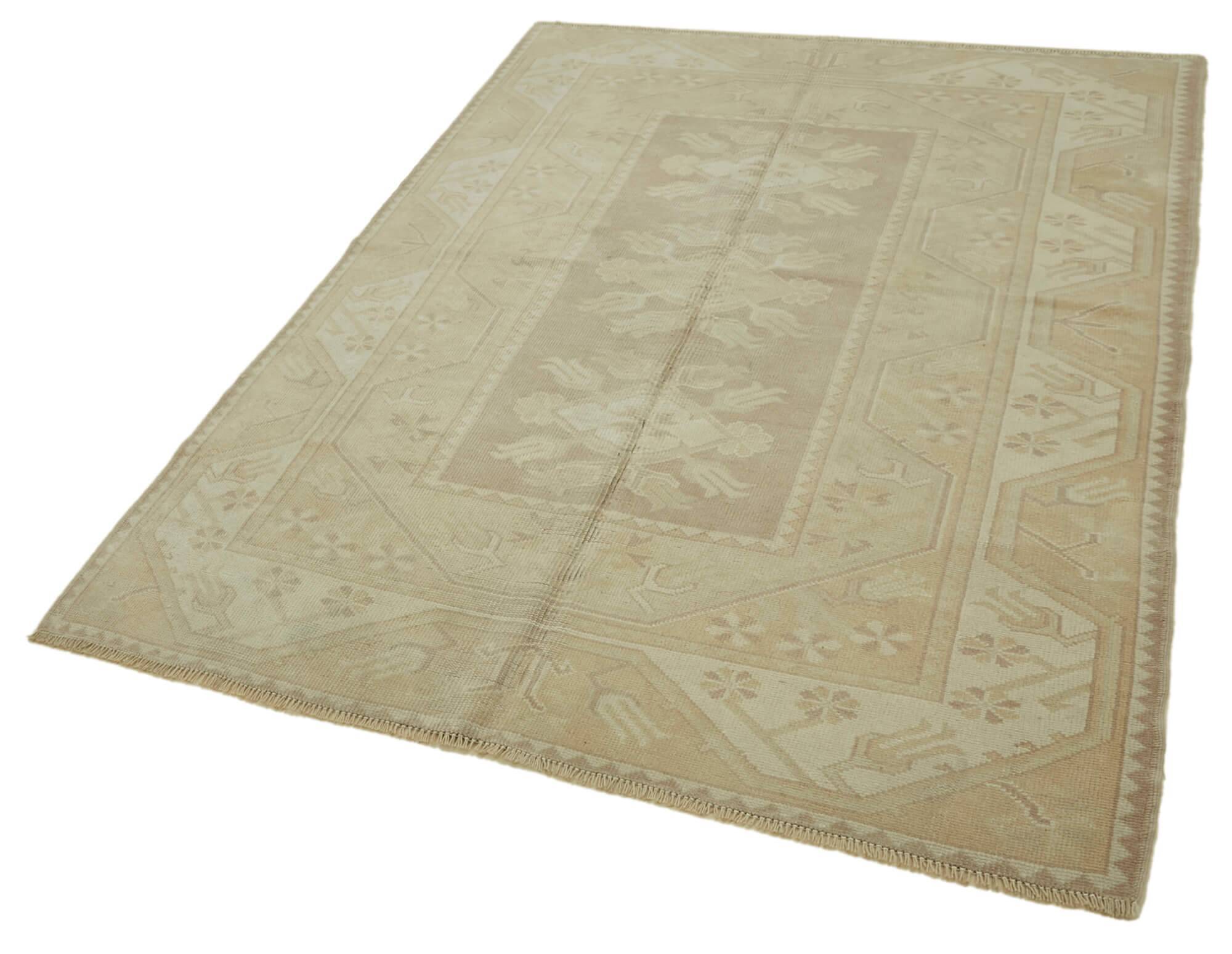 Turkish Vintage Anatolian Rug 153 cm x 216 cm