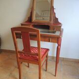 Toilet table and matching chair