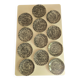12 assiettes plates moucheté noir manufacture Chantilly France